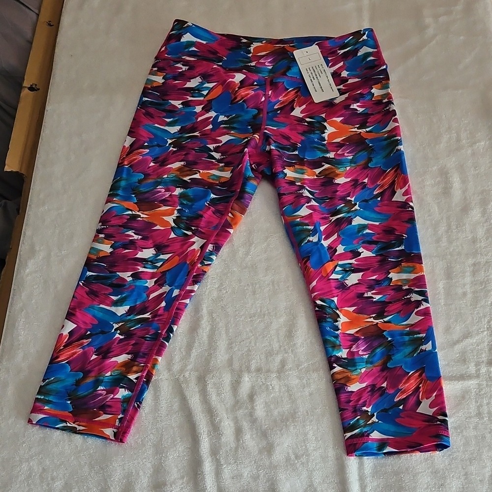 Tommie Copper Women's Abstract Multicolor Capri‎ Leggings L Nylon Spandex